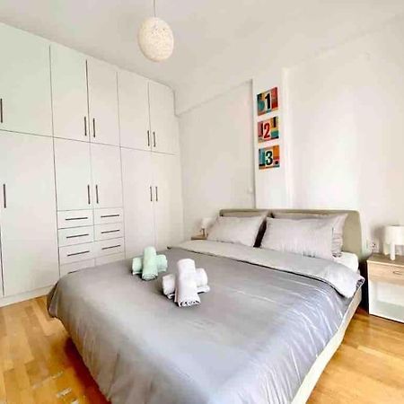 Lovely 1 Bedroom Apartment In Athens Luaran gambar